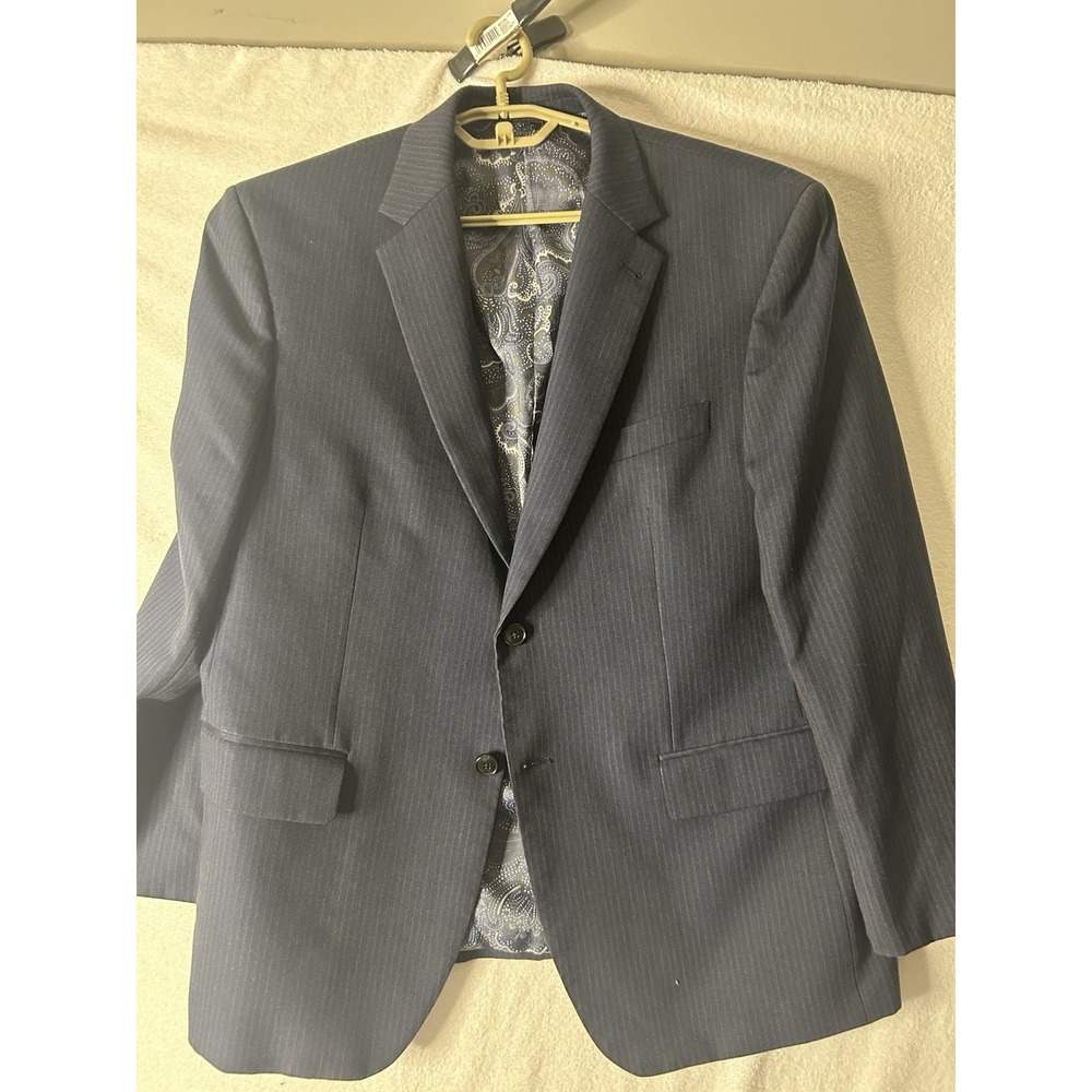 Joseph Abboud Men's Two-Piece Gray With White Pinstripe Suit 44S Pants 39S
